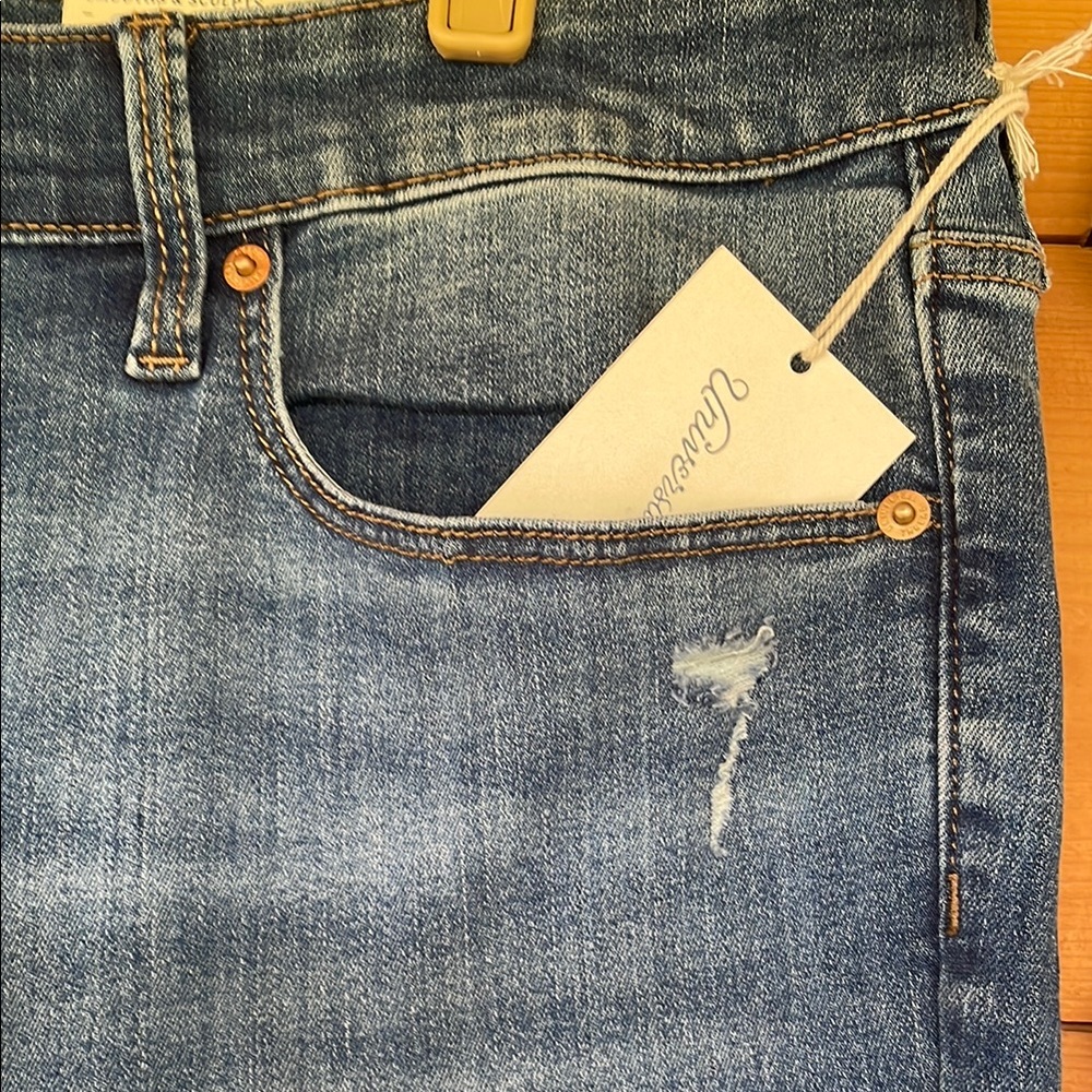 Universal Threads Distressed High Rise Skinny Jeans Plus Size 18 New with Tags - Picture 2 of 11